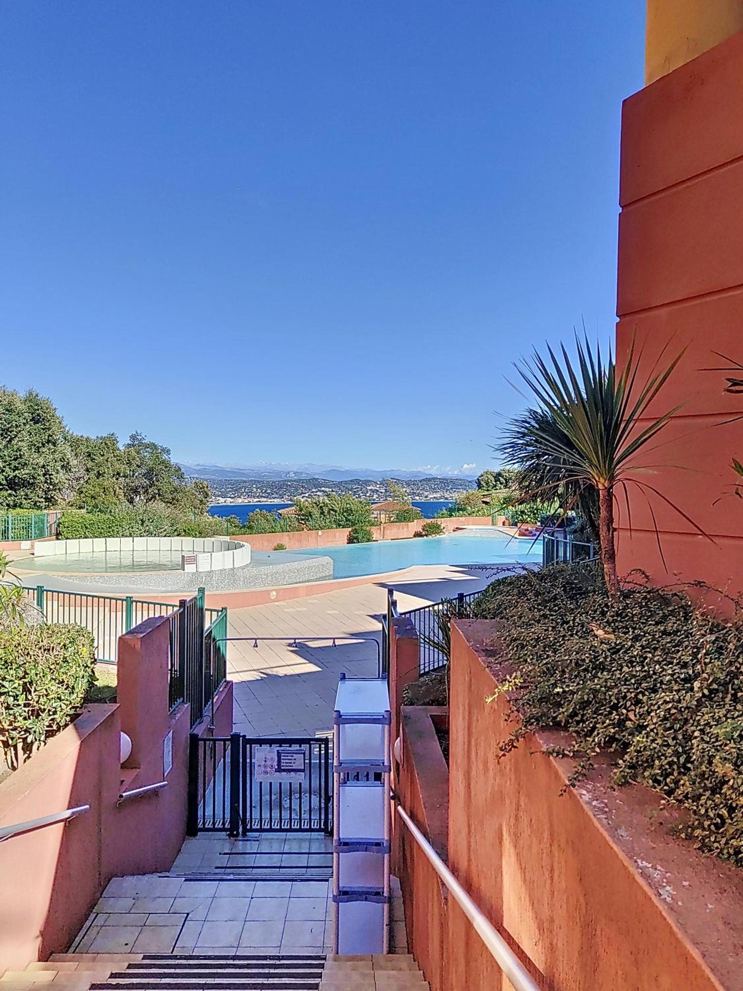 Apartament Vue Mer, Piscine, Free Parking Théoule-sur-Mer Zewnętrze zdjęcie